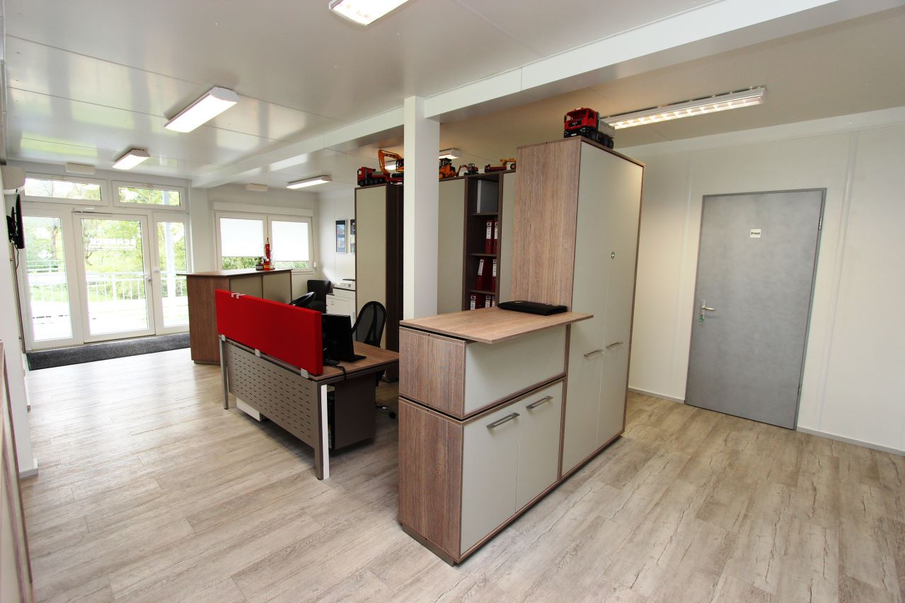 "Schneck" office building, St. Georgen - Austria