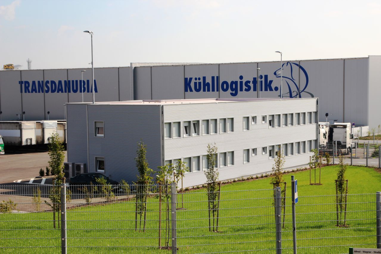 "Transdanubia Kühllogistik" employee accommodation, Linz - Austria