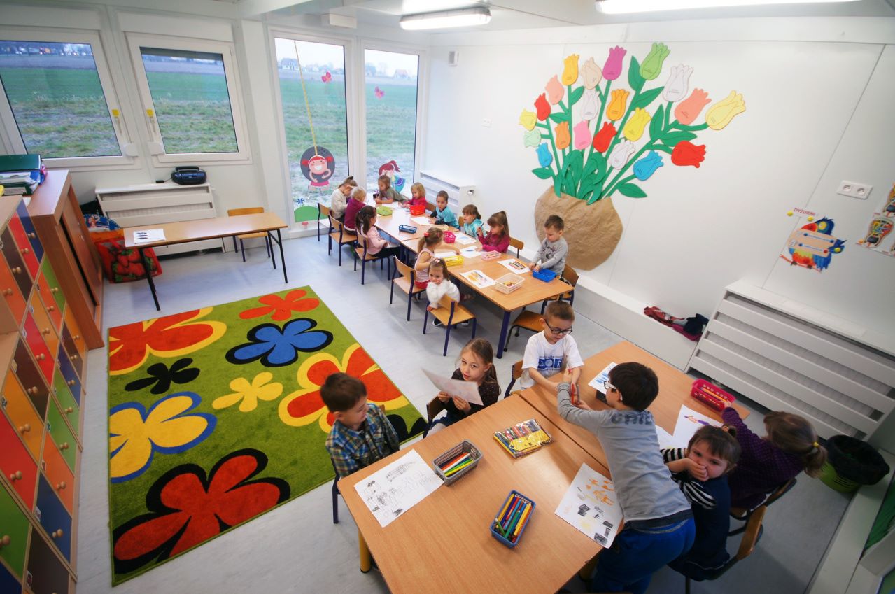 Nursery school made of portable and sanitary cabins, Sroda Wielkopolska in Poland CONTAINEX