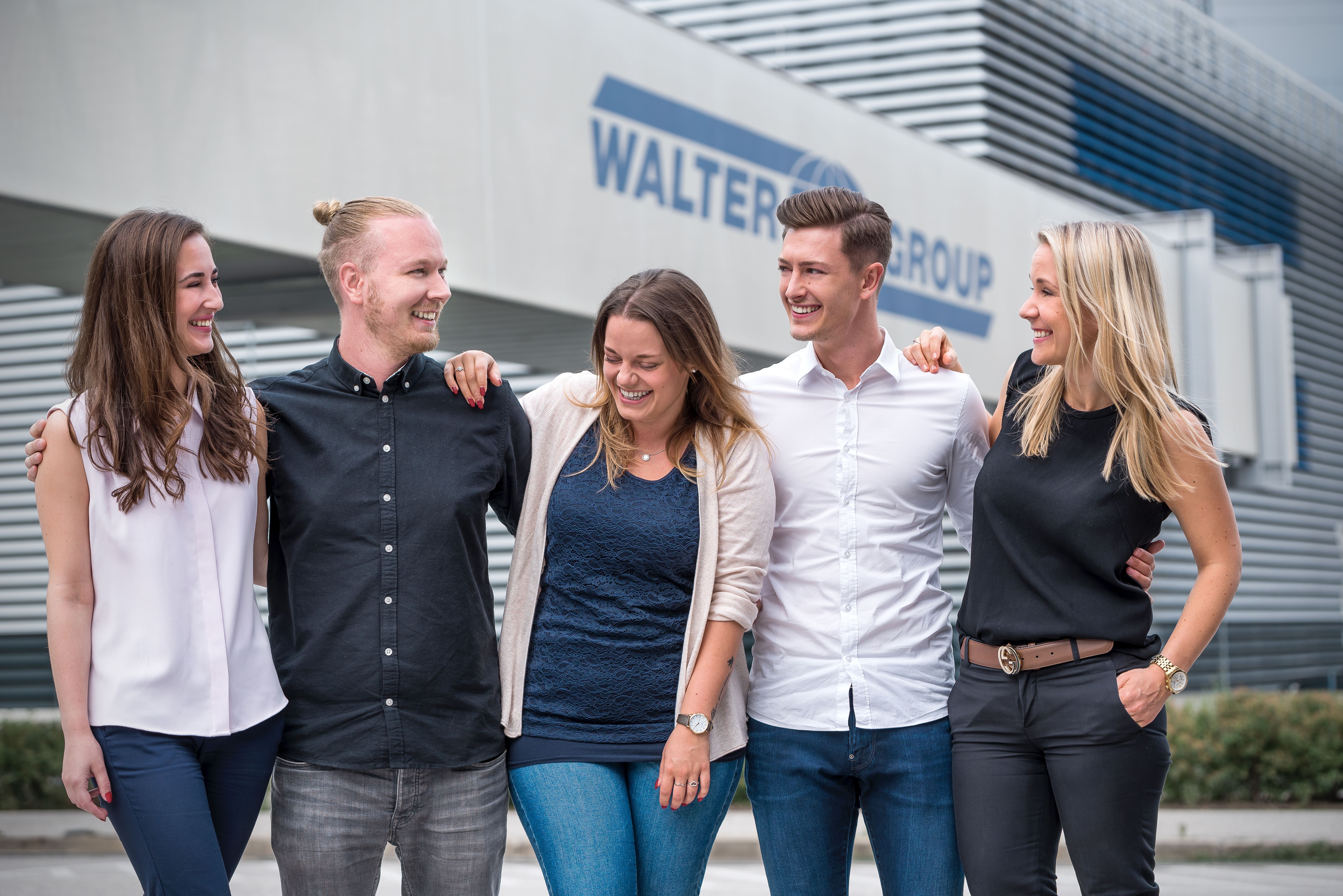 CONTAINEX Parte del WALTER GROUP