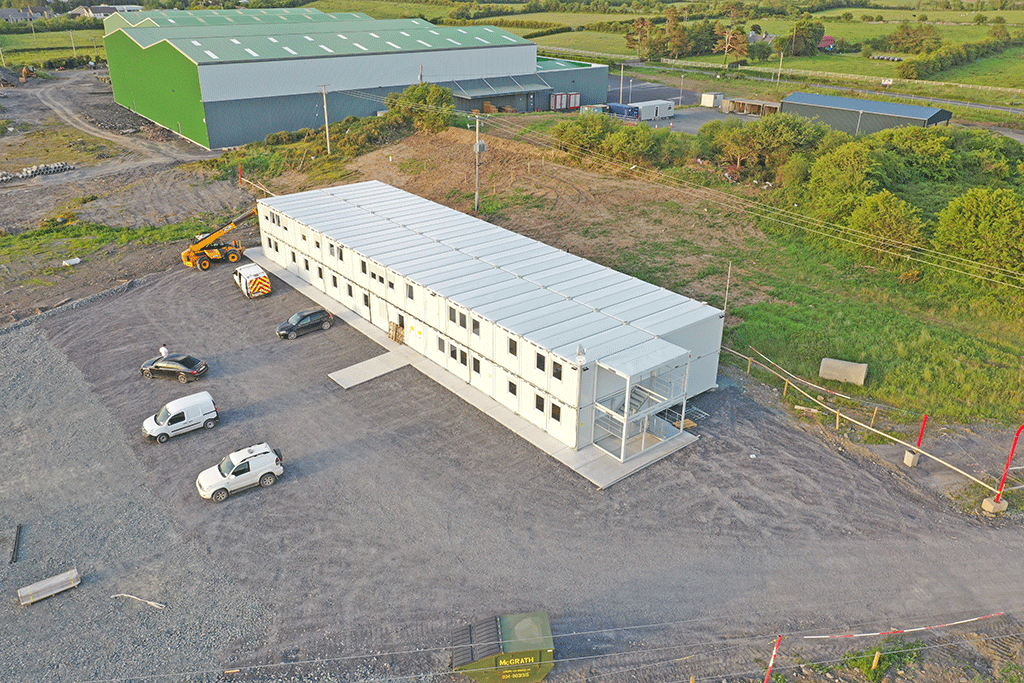 Modular building as accommodation with sanitary area for truck drivers, Belarus